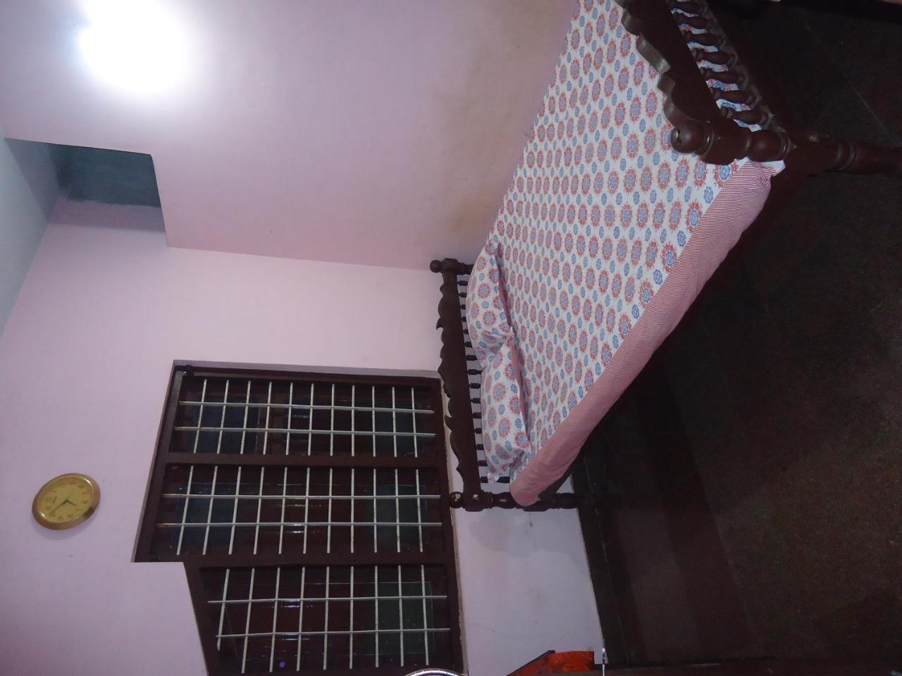 Rajatheeram Beach Homestay & Backwater Cruise Alleppey Alappuzha Kültér fotó